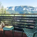 Des Alpes Отель Флимс