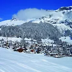 Des Alpes 3*