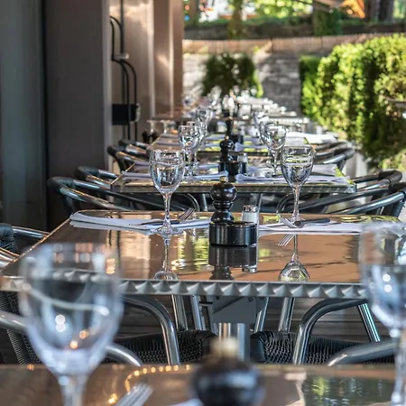 デ ザルプ 3* フリムス