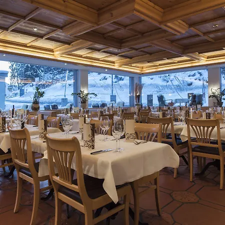 Hotel Des Alpes 3*