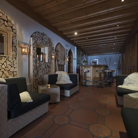 Des Alpes Hotel 3*